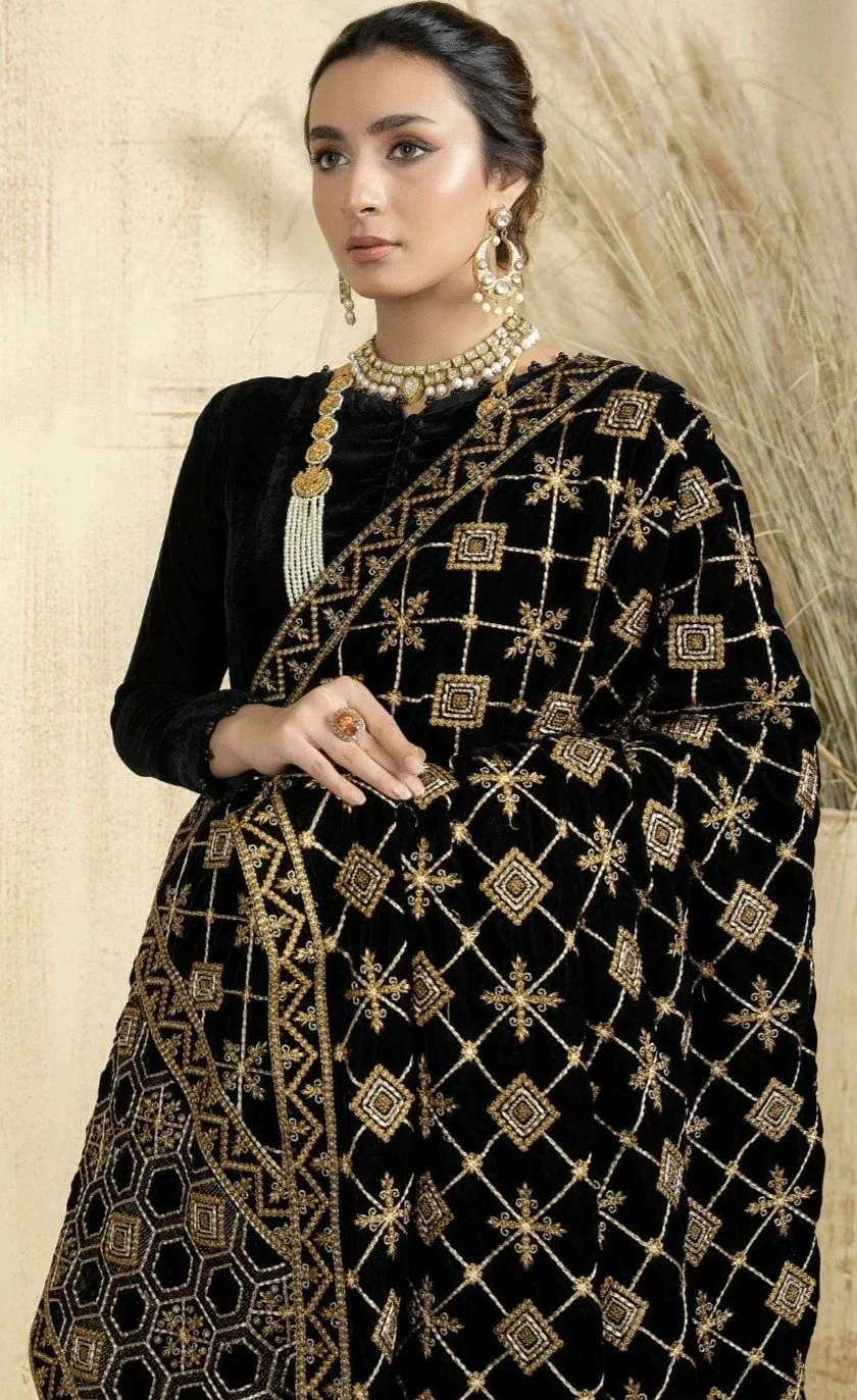 Bridal dresses sales with velvet shawl